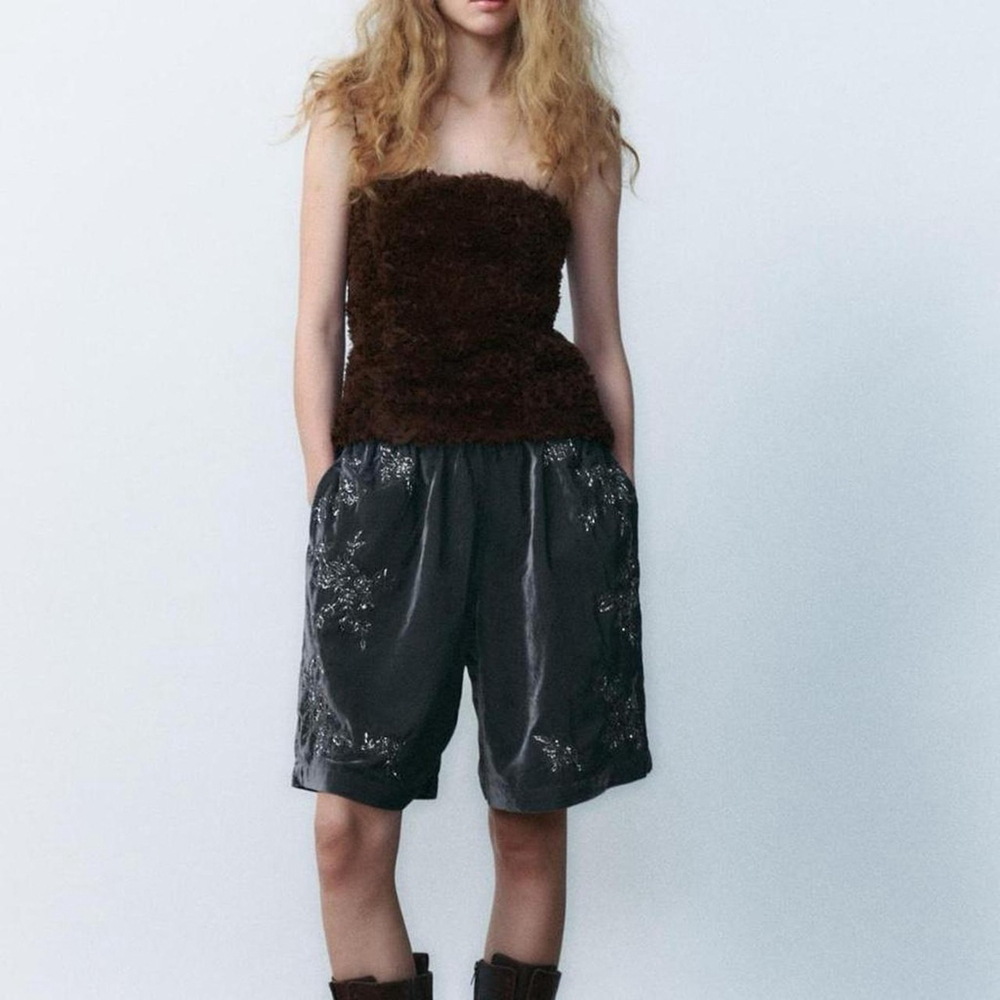 crop top - Picture 7 of 8
